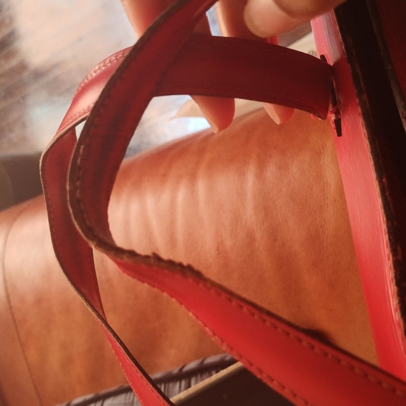 LV Red EPI Bag - Picture 6 of 6